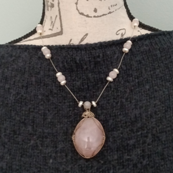 Vintage Necklace Rose Quartz Wire Wrapped - Picture 5 of 6